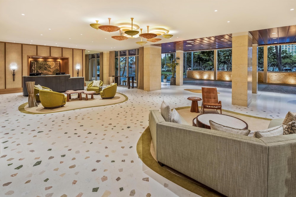 Ka Laʻi Waikiki Beach, LXR Hotels & Resorts — Hotel building in Honolulu, Hawaii