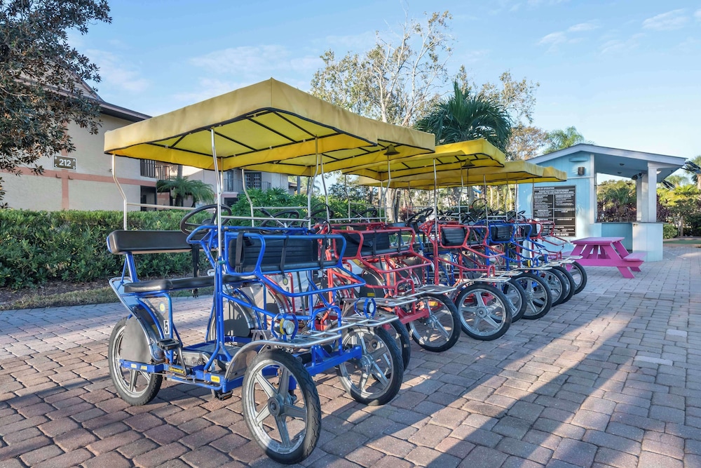 Hilton Vacation Club Aqua Sol Orlando West — Sports & recreation in Winter Garden, Florida