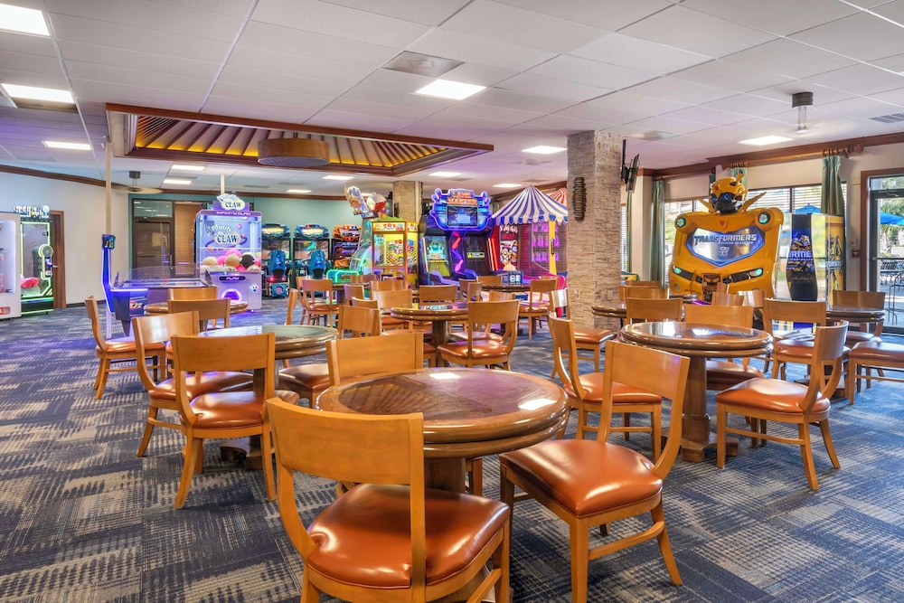 Hilton Vacation Club Aqua Sol Orlando West — Attractions for children in Winter Garden, Florida