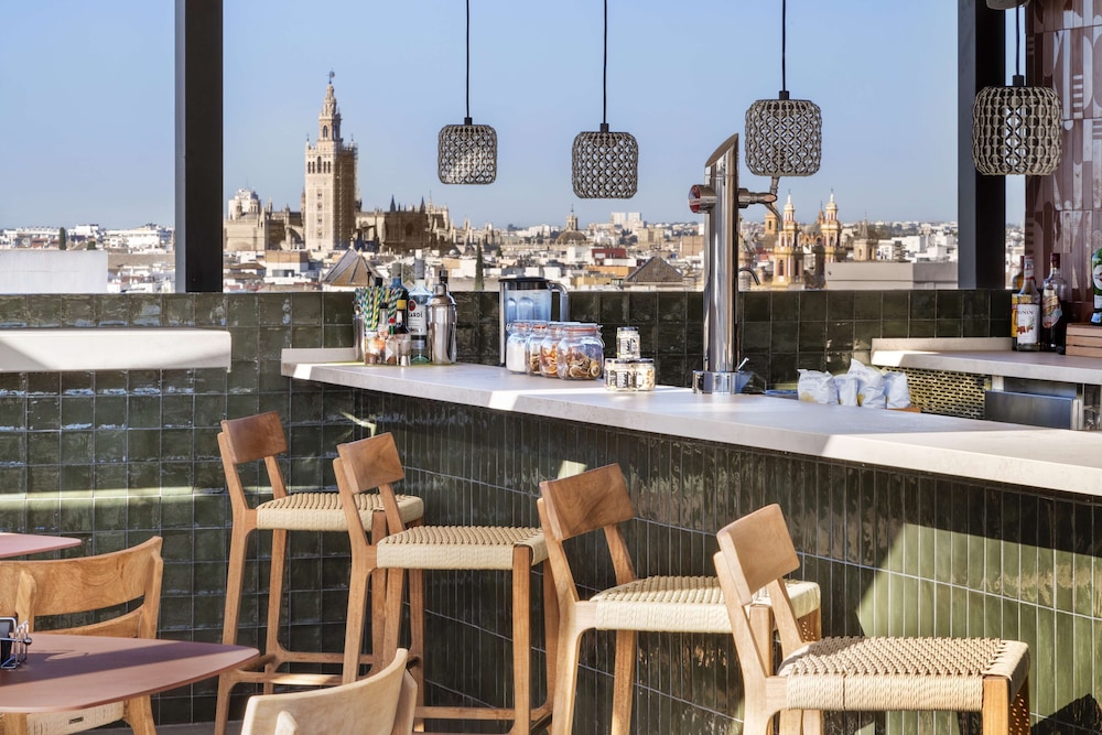 Catalonia Santa Justa — Restaurant & bars in Seville, Andalusia