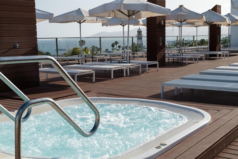 Plus Fariones Apartamentos — Spa in Puerto del Carmen, Canary Islands