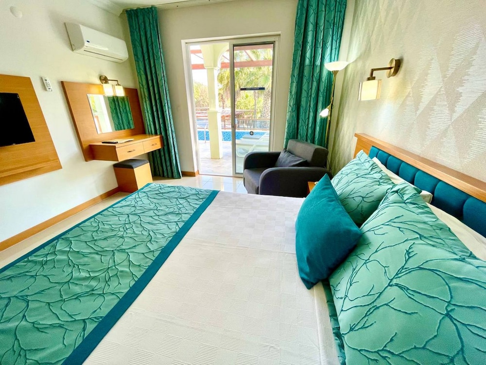 Green Forest Holiday Village — Hotel rooms in Fethiye, Mugla