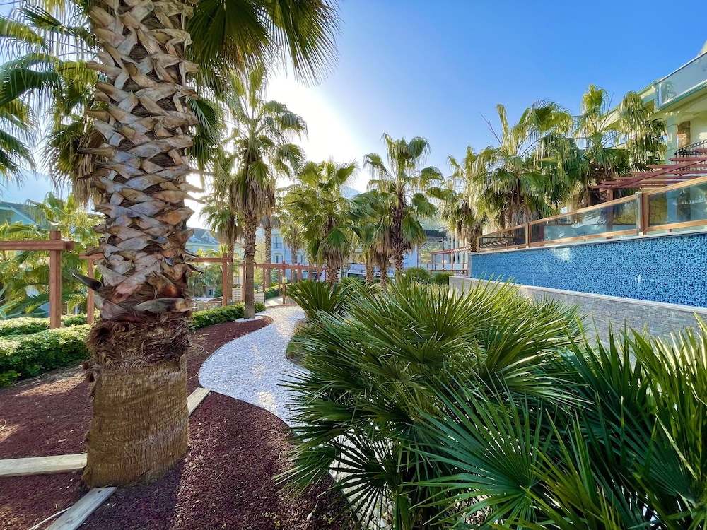 Green Forest Holiday Village — Hotel building in Fethiye, Mugla