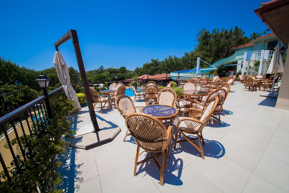 Hotel Greenland – All Inclusive — Restaurant & bars in Fethiye, Mugla