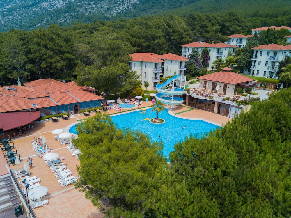 Hotel Greenland – All Inclusive — Swimming pool in Fethiye, Mugla
