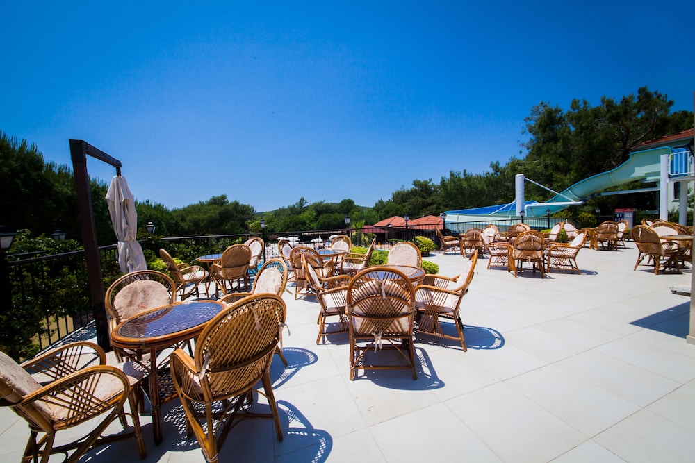 Hotel Greenland – All Inclusive — Restaurant & bars in Fethiye, Mugla