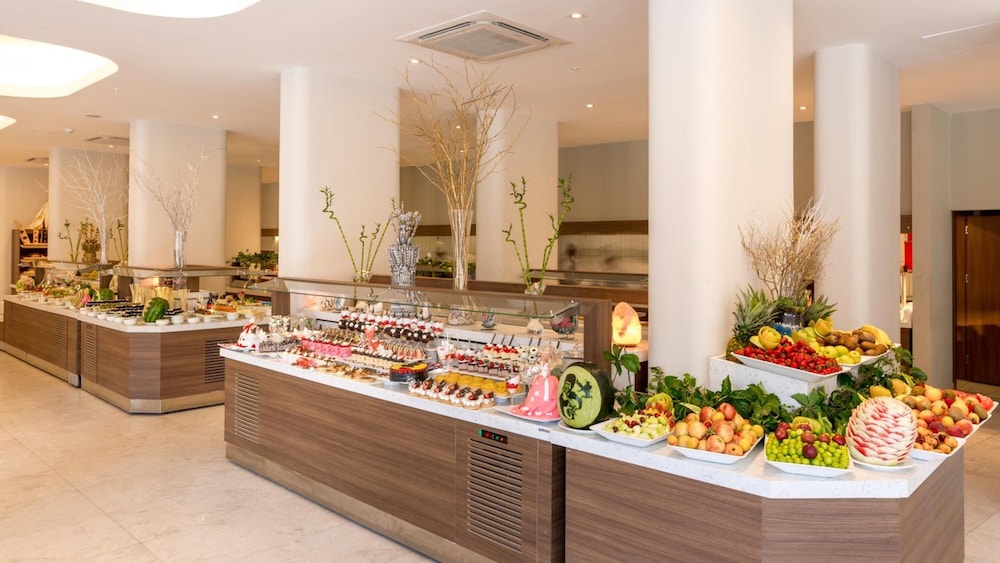 Julian Club Hotel - All Inclusive — Restaurant & bars in Marmaris, Mugla