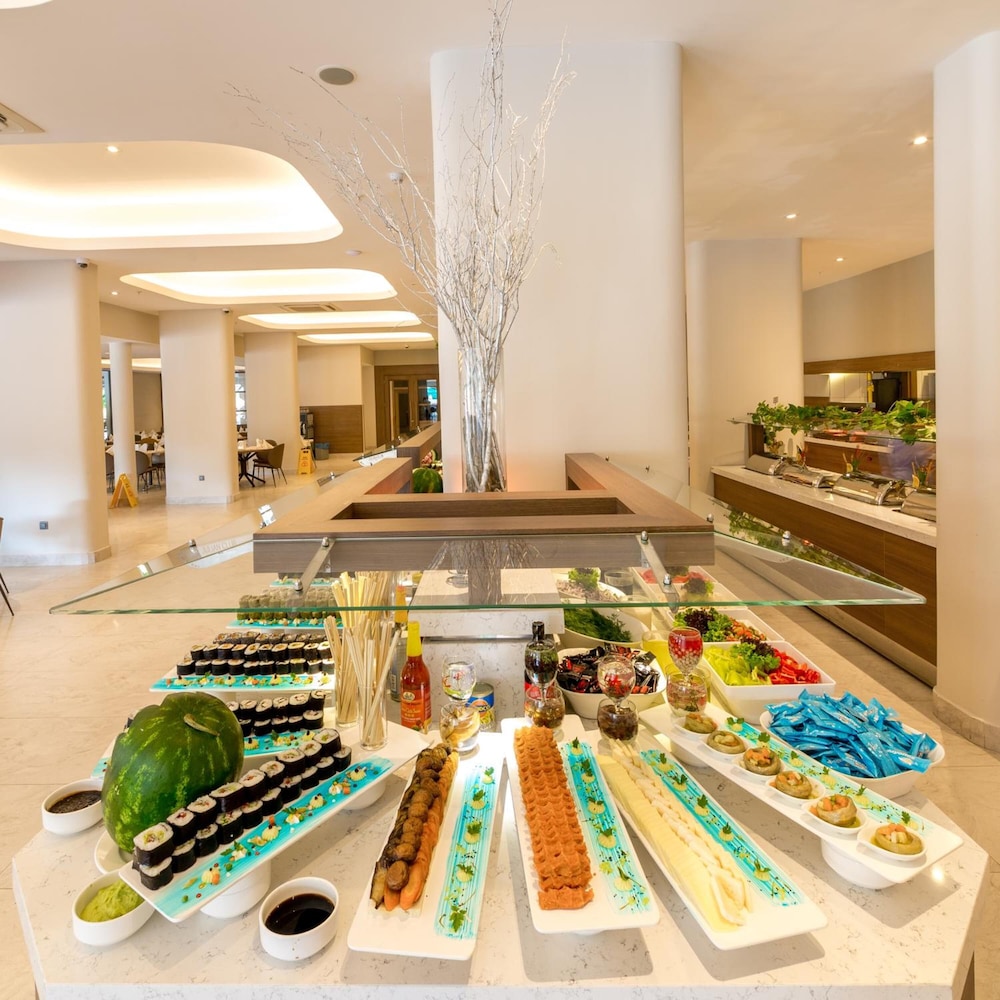 Julian Club Hotel - All Inclusive — Restaurant & bars in Marmaris, Mugla