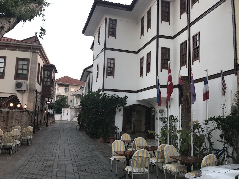 Hotel Karyatit Kaleiçi — Hotel building in Antalya