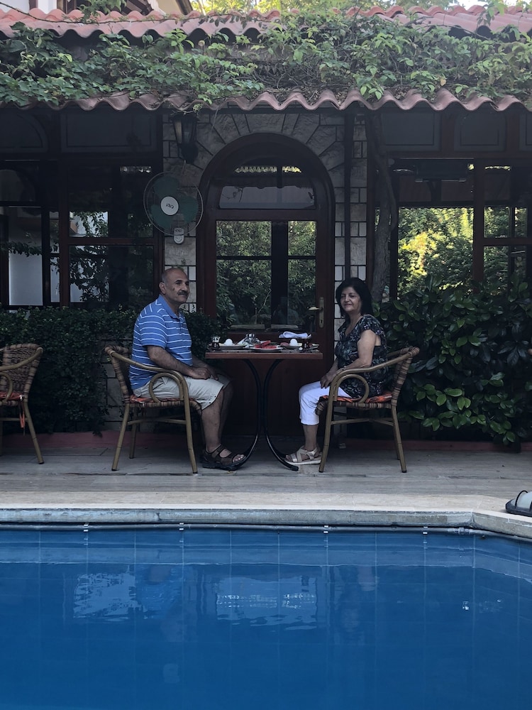 Hotel Karyatit Kaleiçi — Restaurant & bars in Antalya