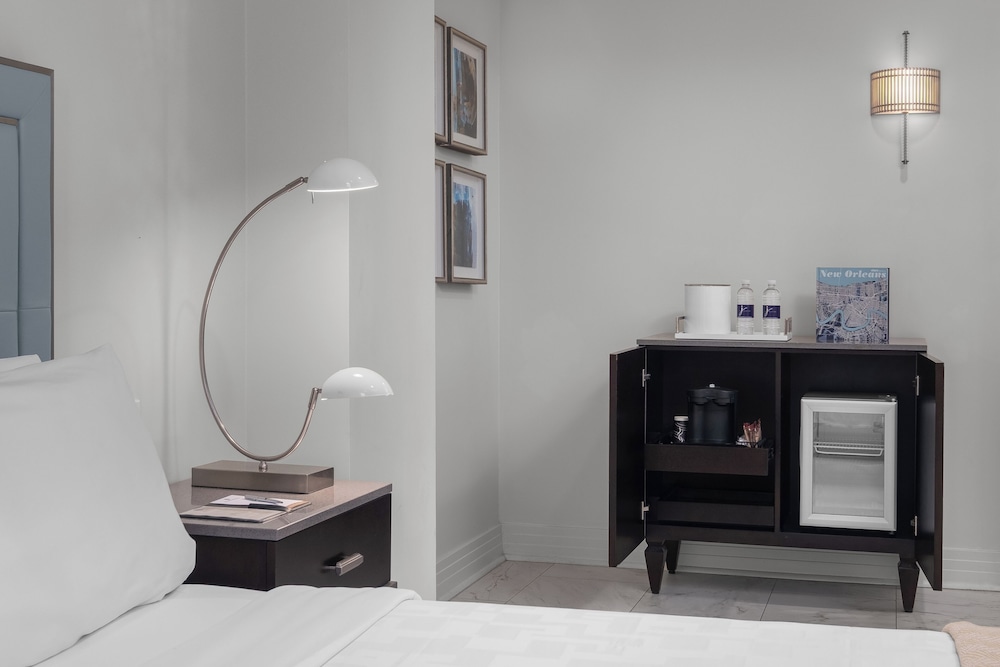 The Jung Hotel and Residences — Hotel rooms in New Orleans, Louisiana