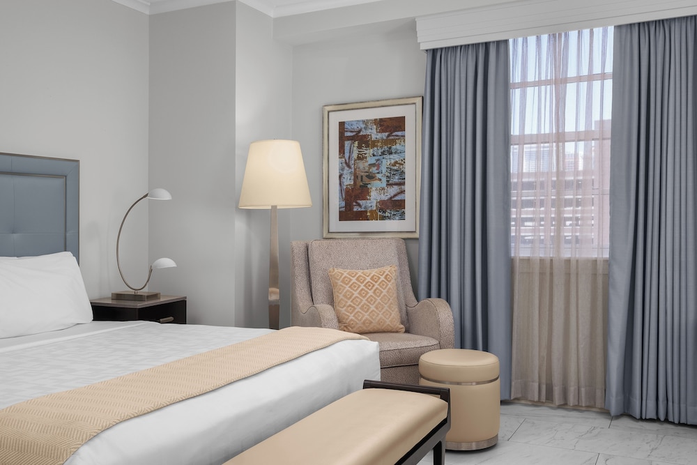 The Jung Hotel and Residences — Hotel rooms in New Orleans, Louisiana