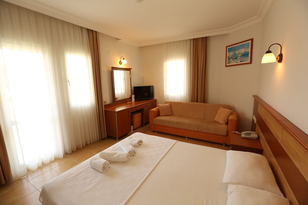 Mavruka Hotel — Hotel rooms in Fethiye, Mugla
