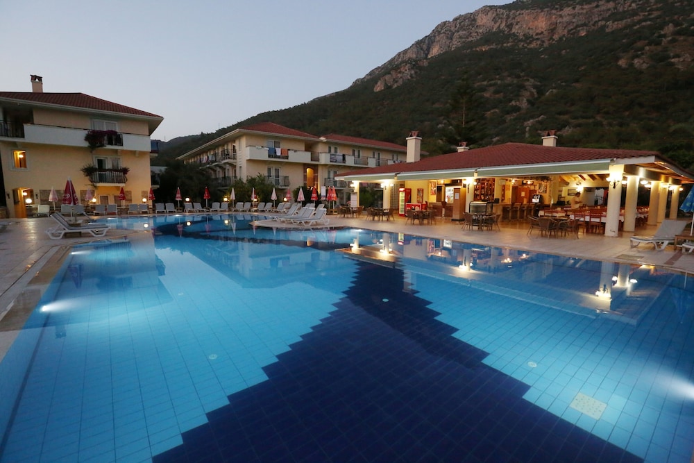Mavruka Hotel — Swimming pool in Fethiye, Mugla