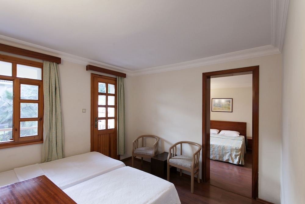 Perdikia Beach Hotel — Hotel rooms in Fethiye, Mugla