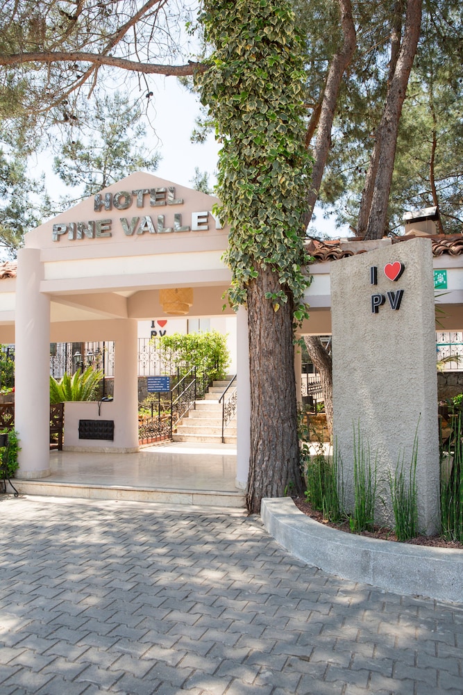 Hotel Pine Valley — Hotel building in Fethiye, Mugla