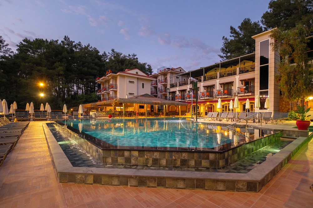 Hotel Pine Valley — Swimming pool in Fethiye, Mugla