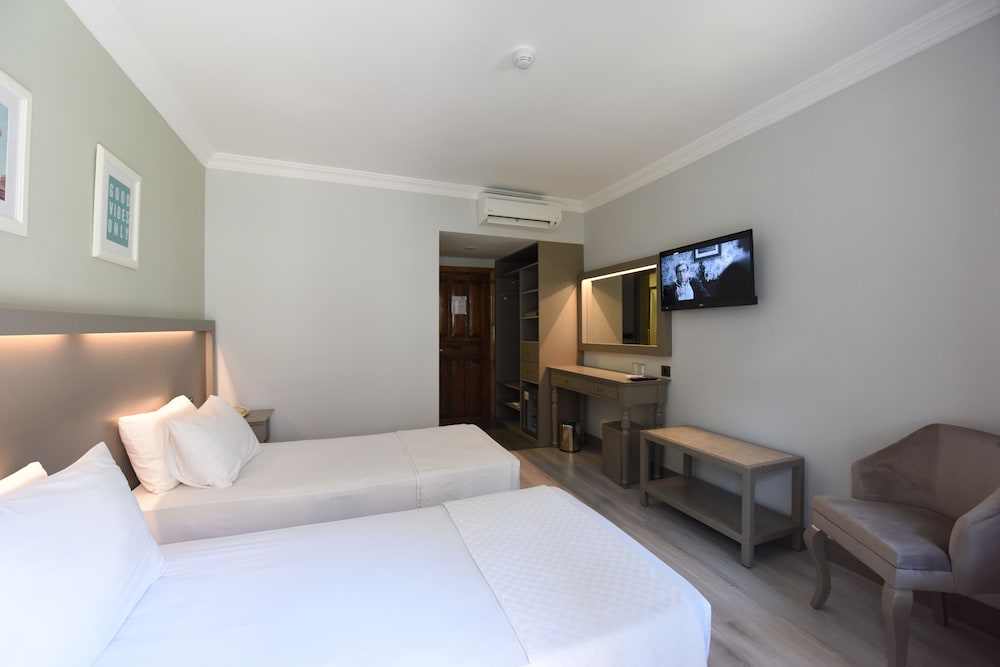 Hotel Pine Valley — Hotel rooms in Fethiye, Mugla