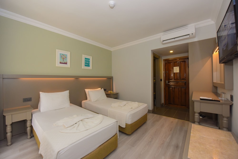 Hotel Pine Valley — Hotel rooms in Fethiye, Mugla