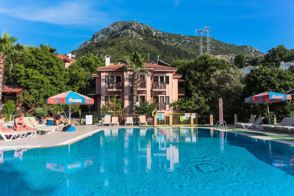 Pink Palace Hotel — Swimming pool in Fethiye, Mugla
