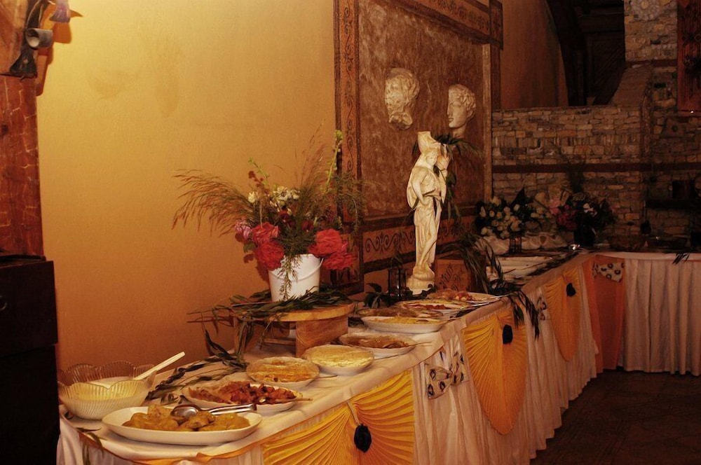 Pink Palace Hotel — Restaurant & bars in Fethiye, Mugla