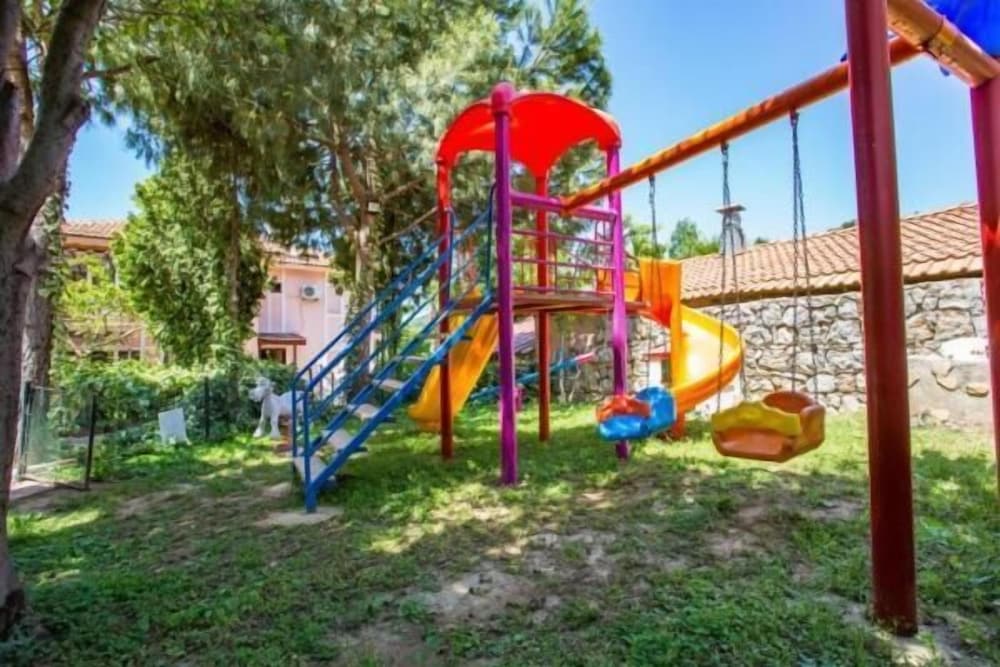 Pink Palace Hotel — Attractions for children in Fethiye, Mugla