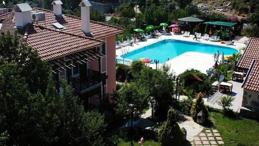 Pink Palace Hotel — Swimming pool in Fethiye, Mugla