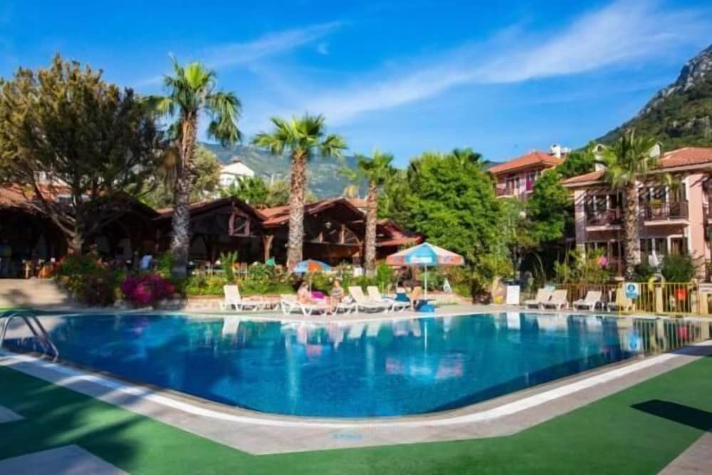 Pink Palace Hotel — Swimming pool in Fethiye, Mugla