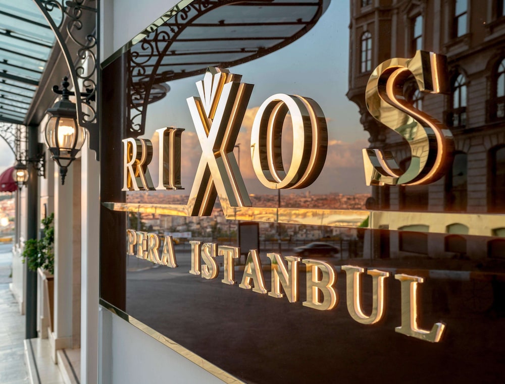 Rixos Pera Istanbul - Nickelodeon Play Access — Hotel building in Istanbul, Istanbul