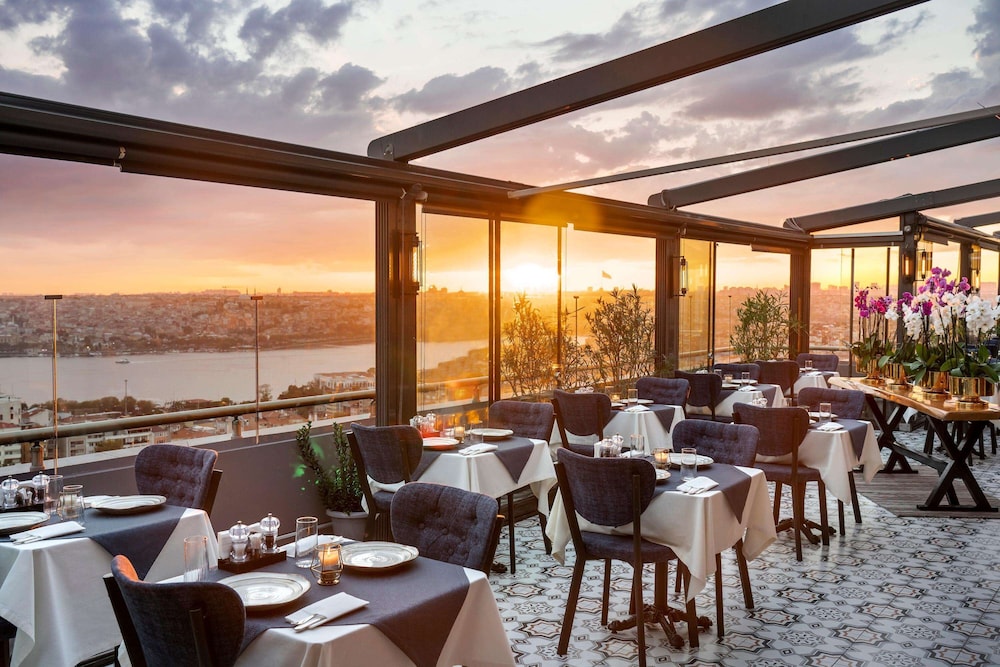 Rixos Pera Istanbul - Nickelodeon Play Access — Restaurant & bars in Istanbul, Istanbul