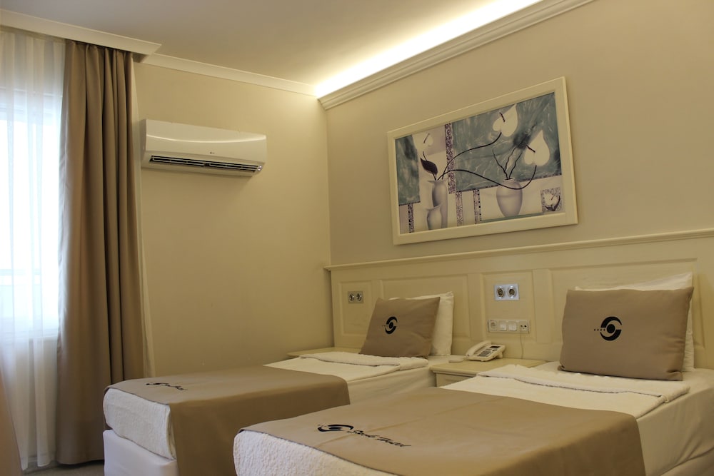 Savk Hotel — Hotel rooms in Alanya