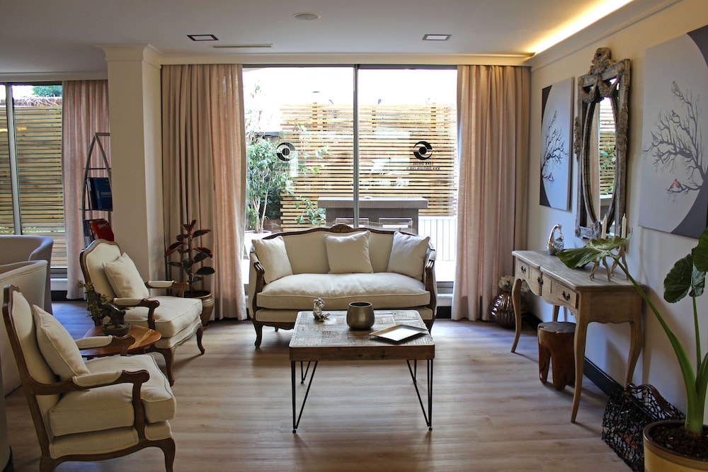 Savk Hotel — Hotel rooms in Alanya
