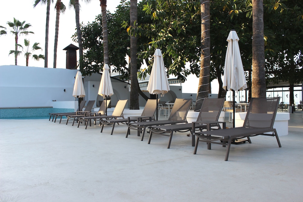 Savk Hotel — Beach in Alanya