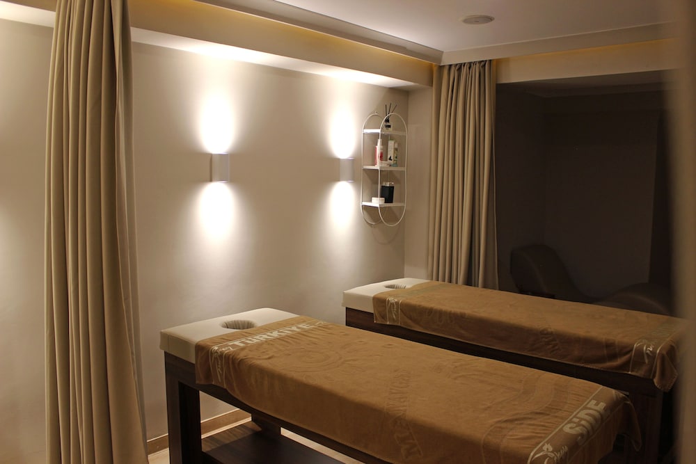 Savk Hotel — Hotel rooms in Alanya
