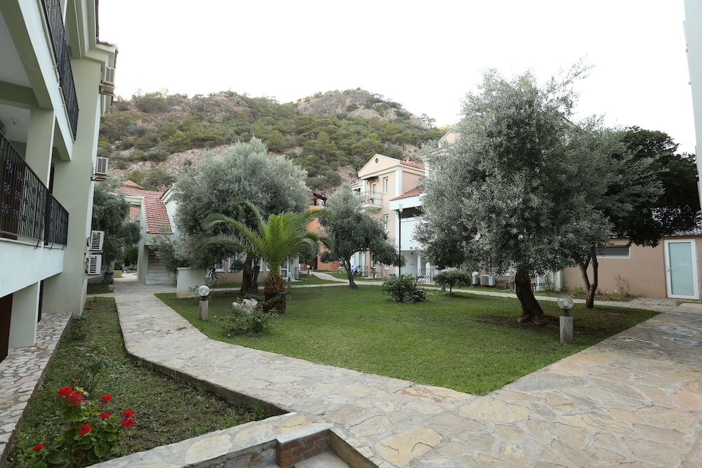 The Tower Hotel — Hotel building in Fethiye, Mugla