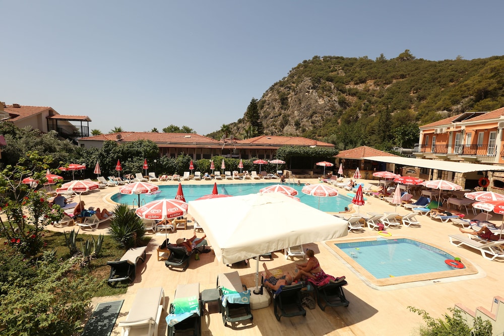 The Tower Hotel — Swimming pool in Fethiye, Mugla
