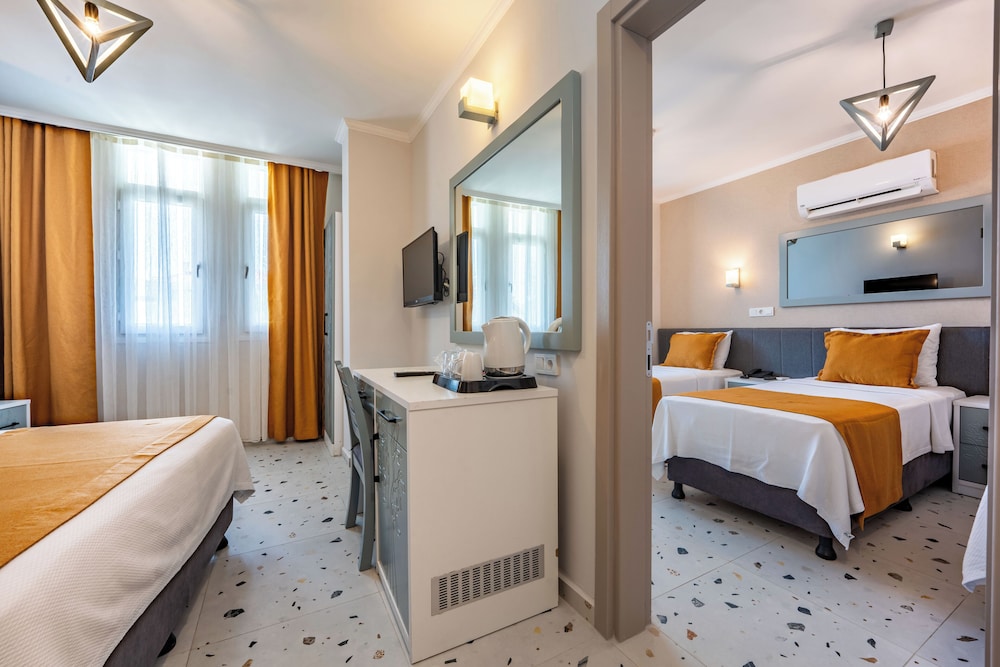 Tonoz Beach Hotel — Hotel rooms in Fethiye, Mugla