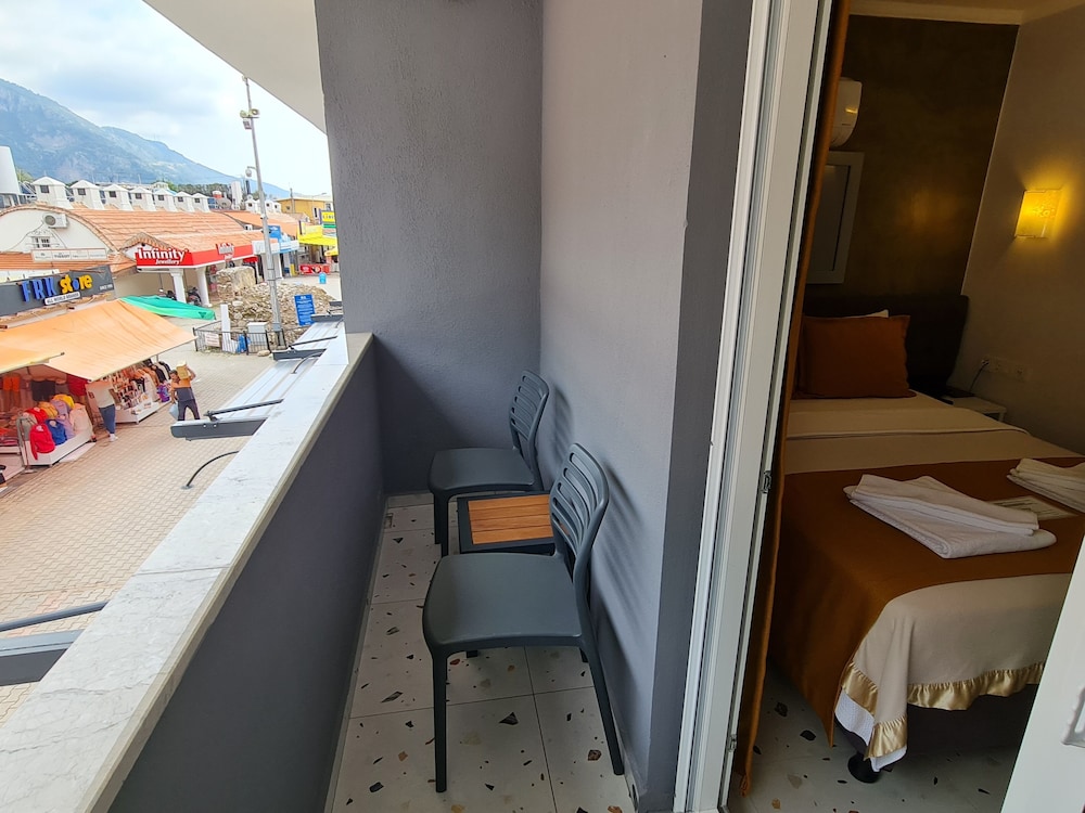 Tonoz Beach Hotel — Hotel rooms in Fethiye, Mugla