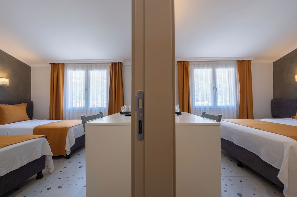 Tonoz Beach Hotel — Hotel rooms in Fethiye, Mugla