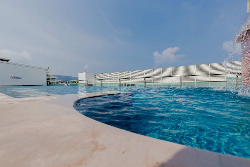 Aspery Hotel — Swimming pool in Patong Beach, Phuket Province