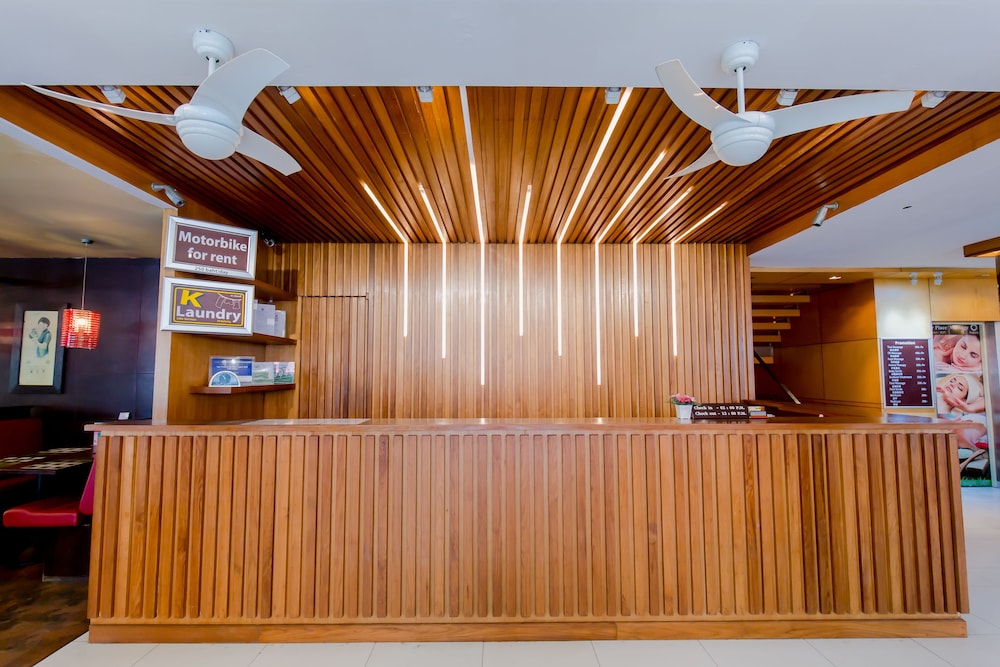 Aspery Hotel — Hotel building in Patong Beach, Phuket Province
