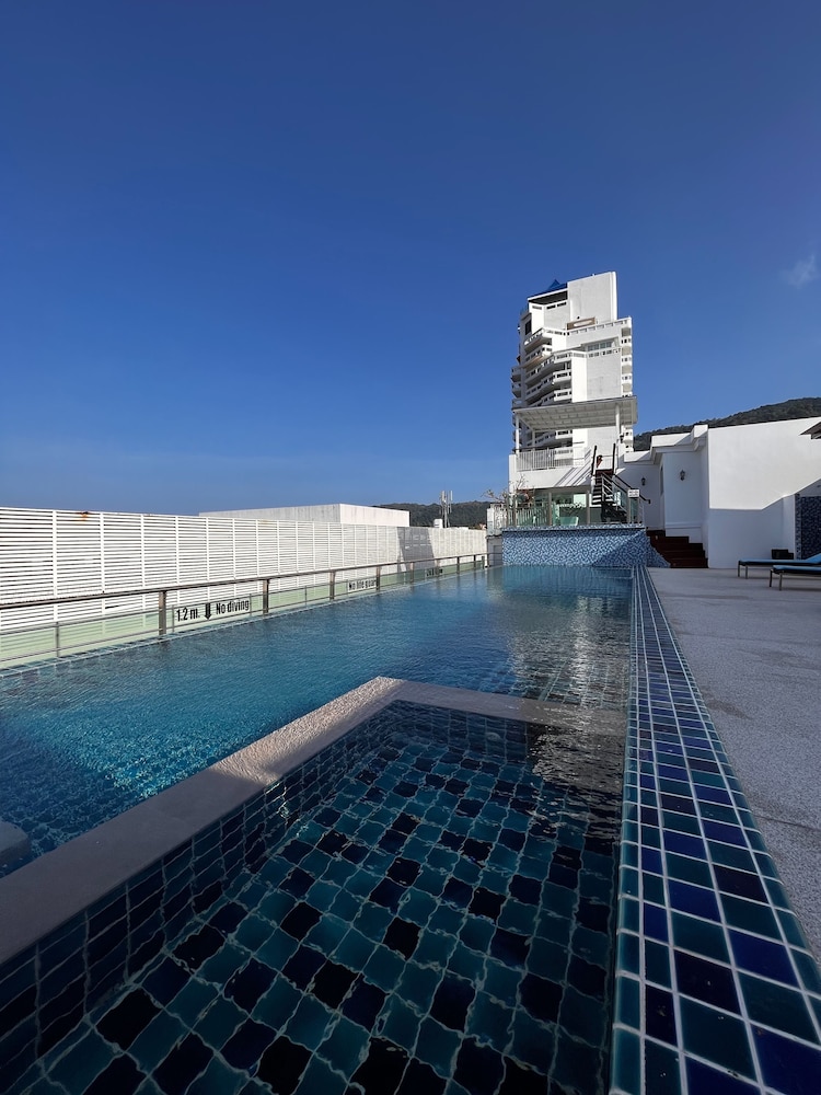 Aspery Hotel — Swimming pool in Patong Beach, Phuket Province