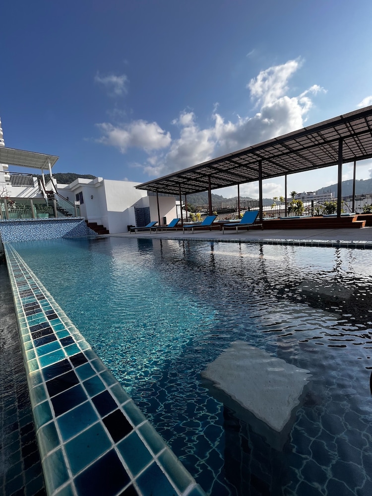Aspery Hotel — Swimming pool in Patong Beach, Phuket Province