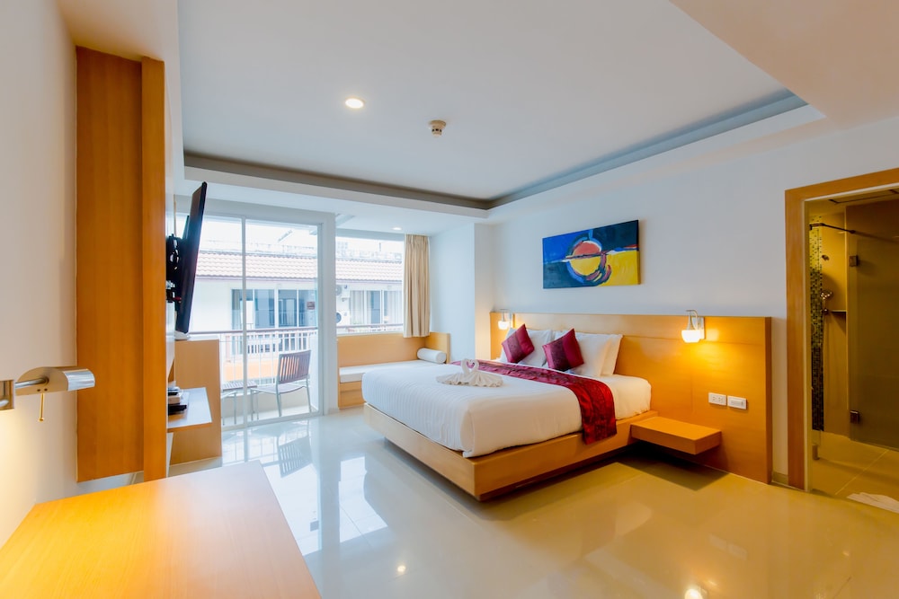 Aspery Hotel — Hotel rooms in Patong Beach, Phuket Province