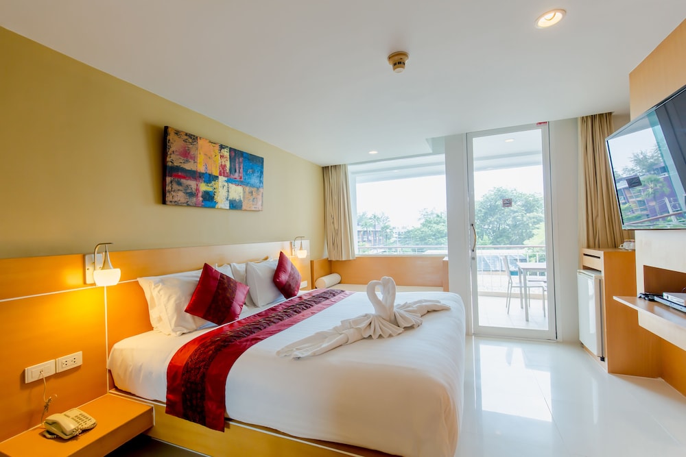 Aspery Hotel — Hotel rooms in Patong Beach, Phuket Province