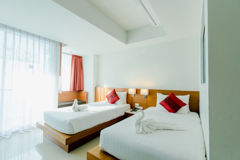 Aspery Hotel — Hotel rooms in Patong Beach, Phuket Province