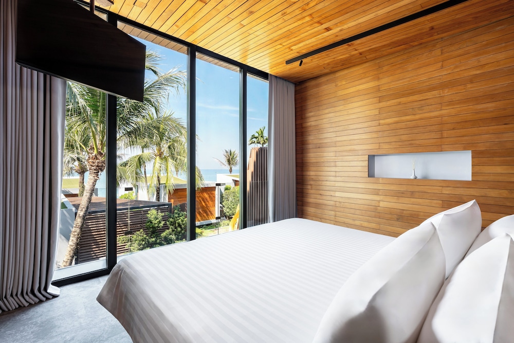 Casa de La Flora — Hotel rooms in Khao Lak, Phang Nga
