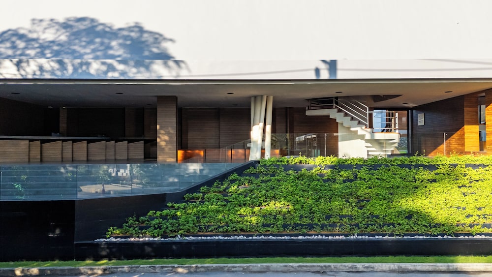 Casa de La Flora — Hotel building in Khao Lak, Phang Nga