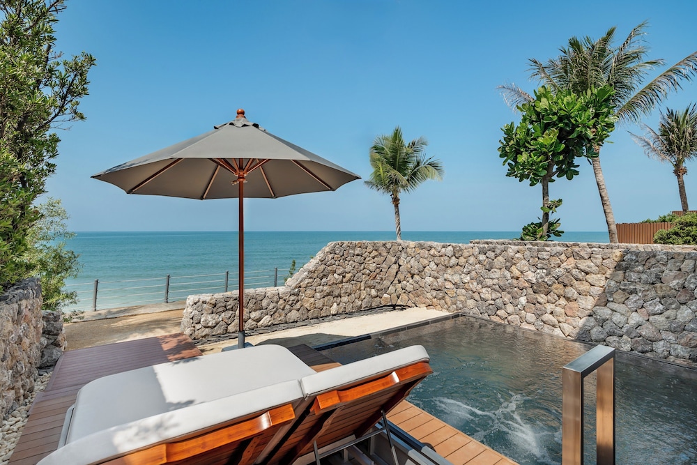 Casa de La Flora — Swimming pool in Khao Lak, Phang Nga