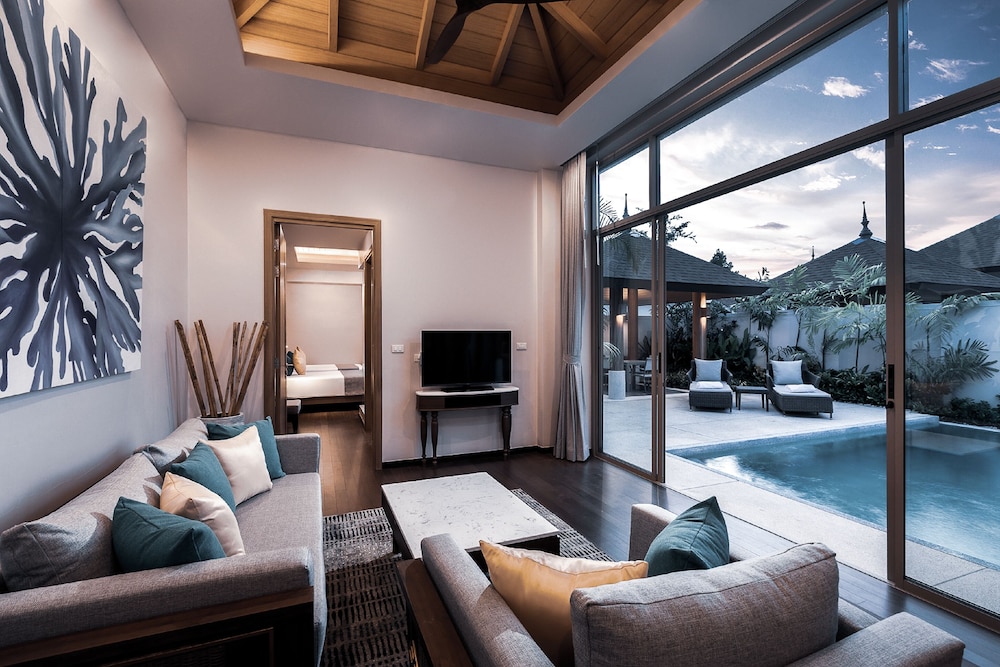 Splash Beach Villa Resort — Hotel rooms in Mai Khao, Phuket Province